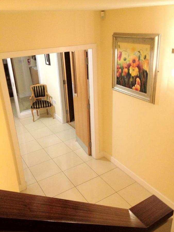 קילקני Laragh House B&B מראה חיצוני תמונה