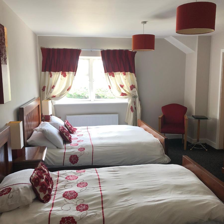 קילקני Laragh House B&B מראה חיצוני תמונה