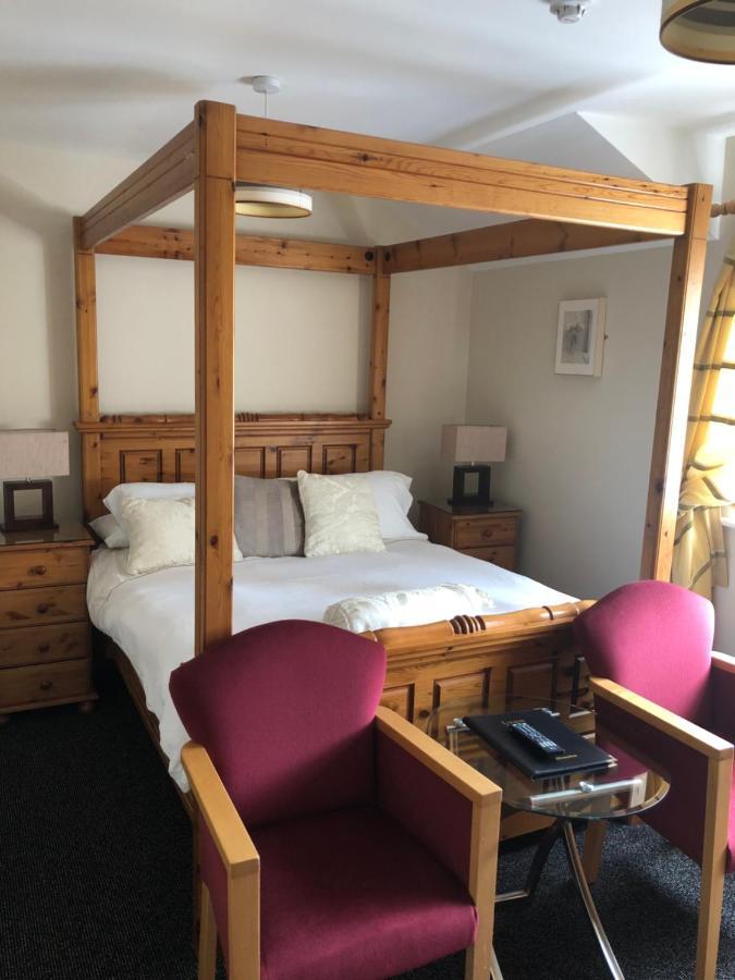 קילקני Laragh House B&B מראה חיצוני תמונה