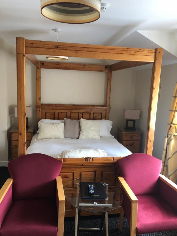 קילקני Laragh House B&B מראה חיצוני תמונה